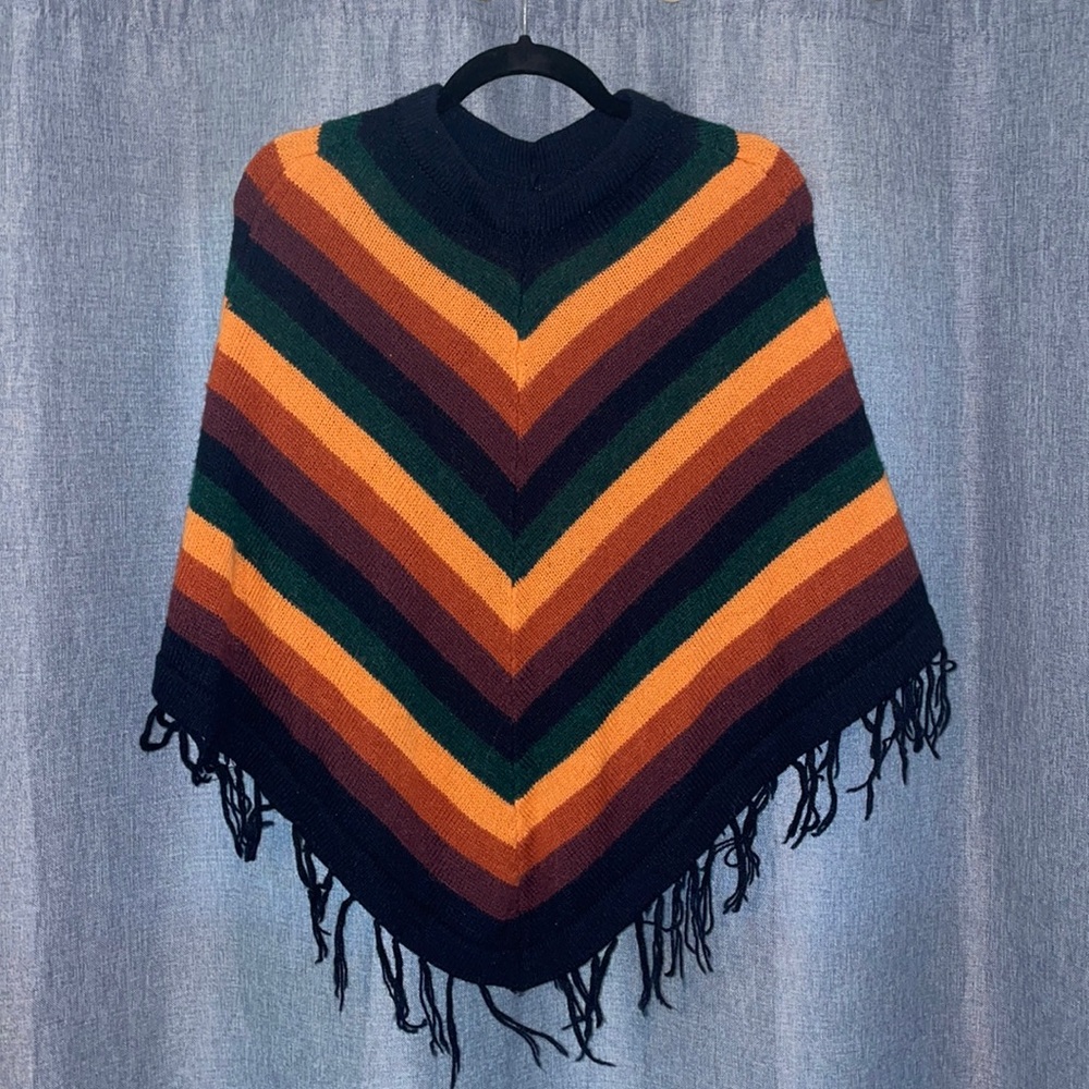 Vintage Knitted Capelette
